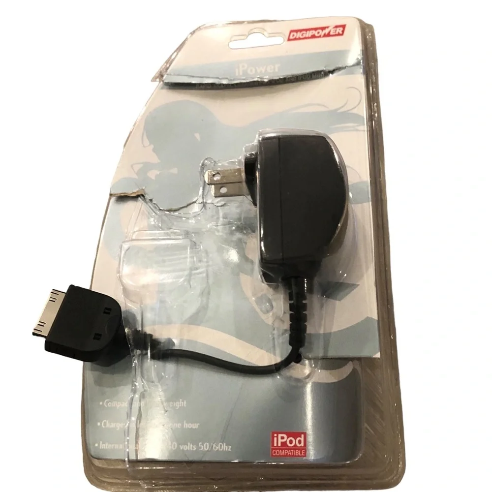 DigiPower iPod Compatible